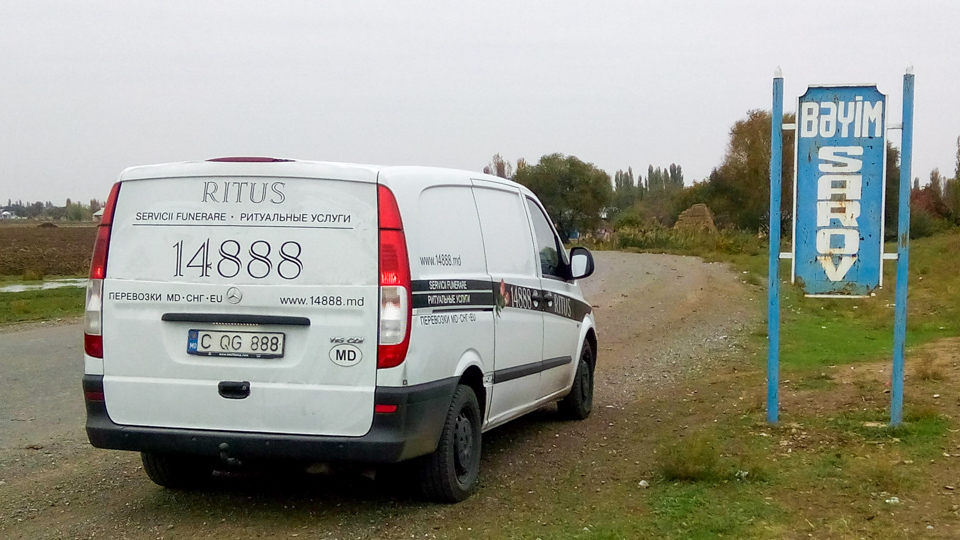Repatriere în Moldova. Autofrigider Ritus în drum. Bayim Sarov, raionul Terter, Azerbaijan